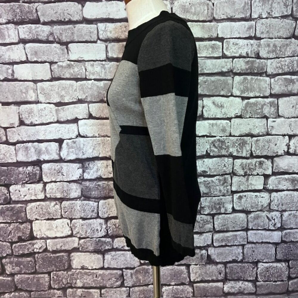 Anne Klein Black & Gray Long Sleeve Pullover Sweater Size M - Picture 3 of 7